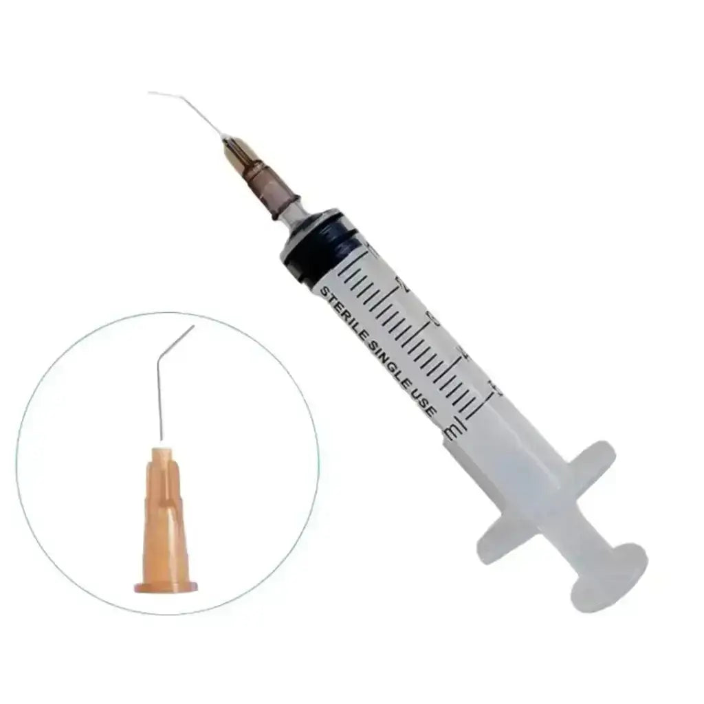 Weluxia Oral Irrigation Gum Syringe 2-Pack unboxed with reusable tips