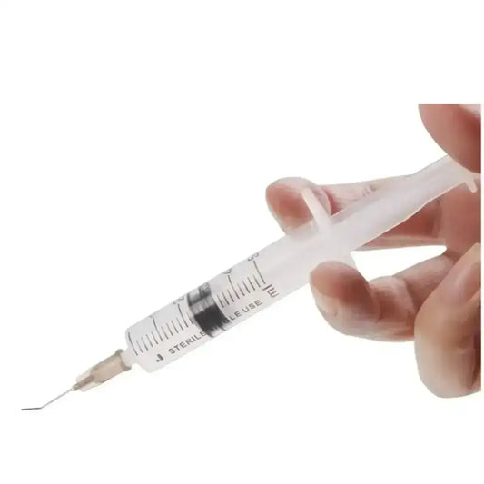 Front view of Weluxia Oral Irrigation Gum Syringe